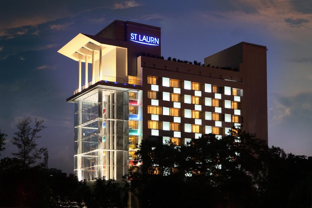 St Laurn Koregaon Park Πούνε Εξωτερικό φωτογραφία